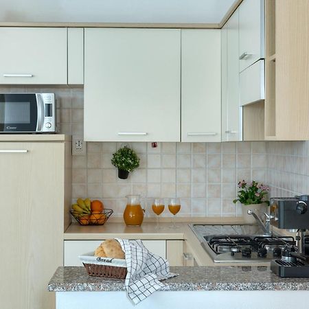 Izzhome Everyway Pula Kültér fotó