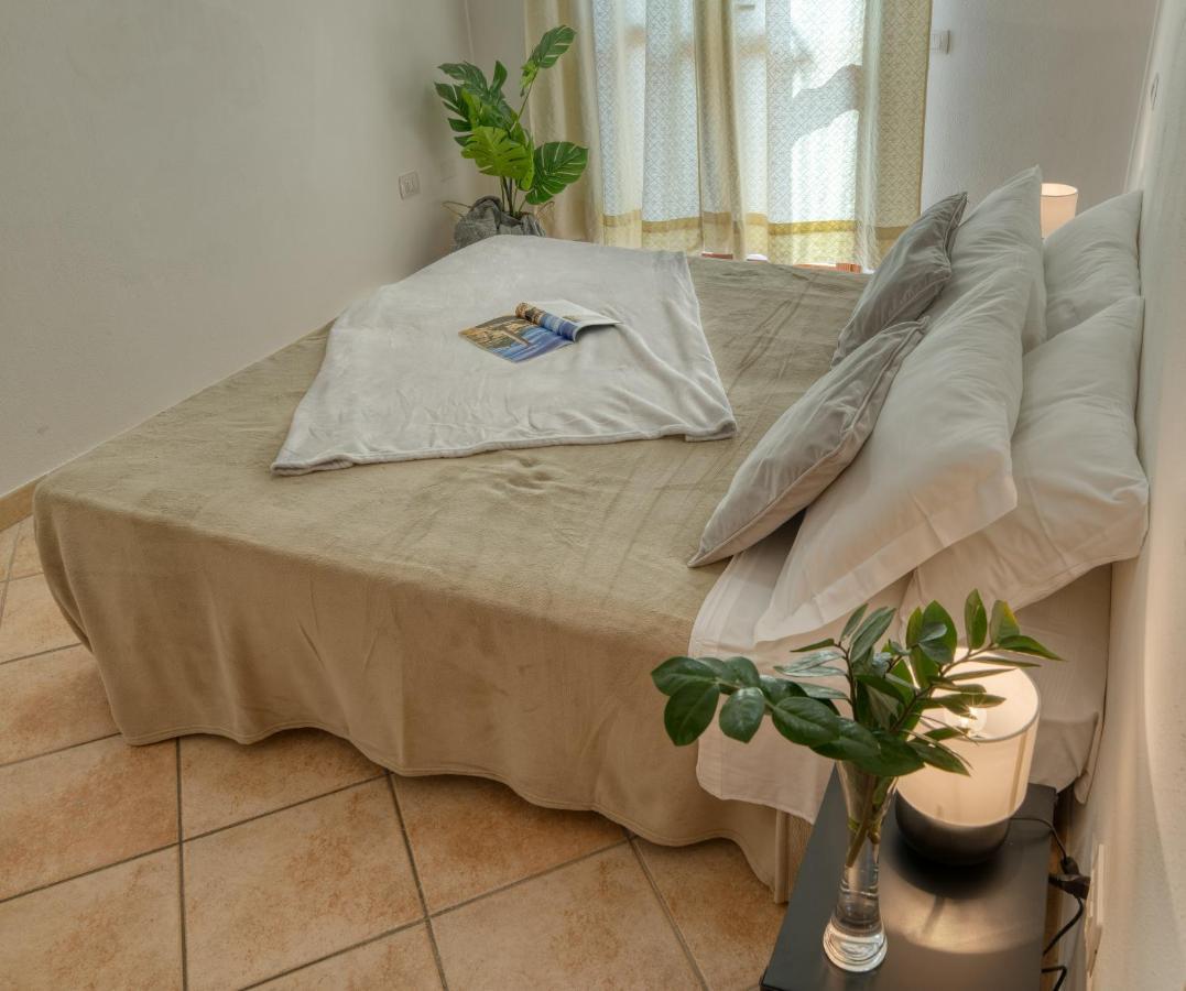 Izzhome Everyway Pula Kültér fotó